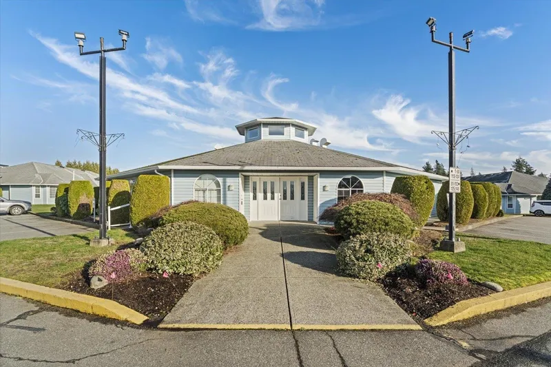 4 1450 MCCALLUM ROAD - photo 1 of 25