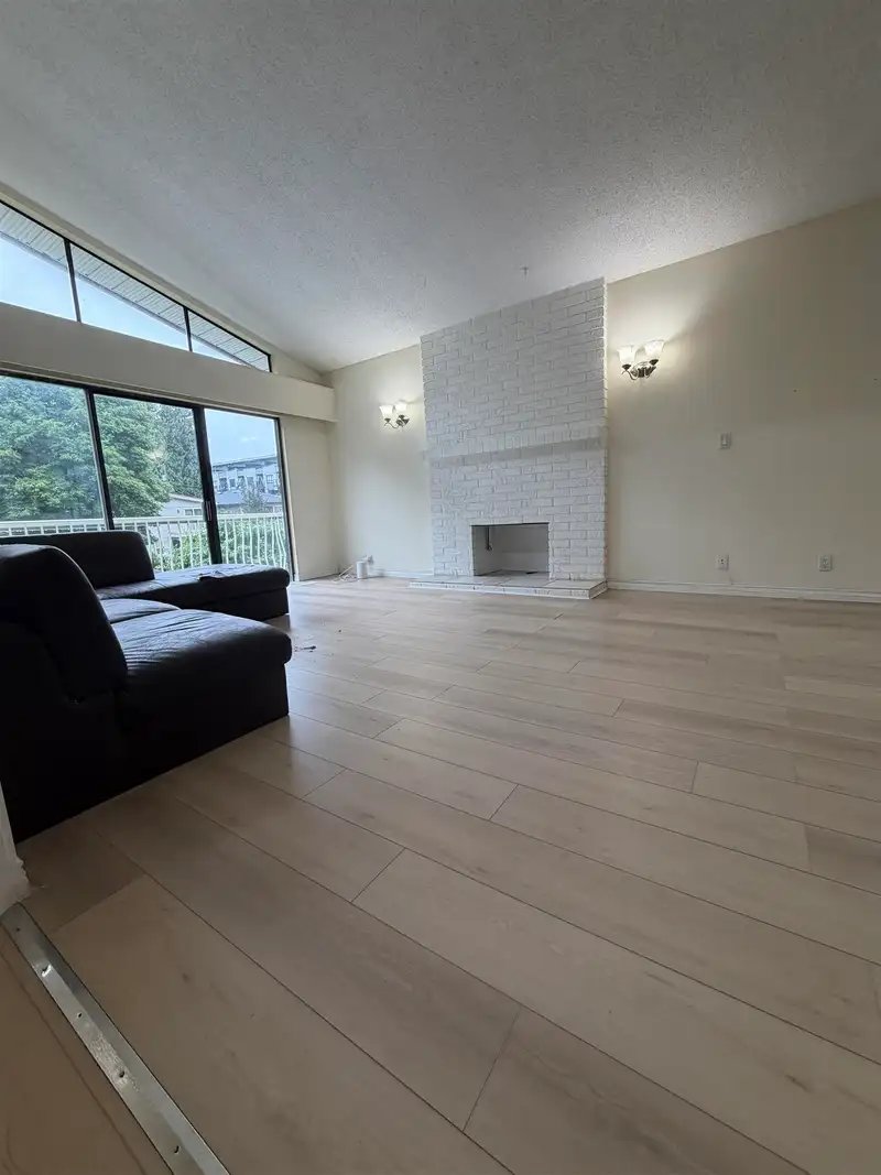 5794 LANARK STREET - photo 3 of 14
