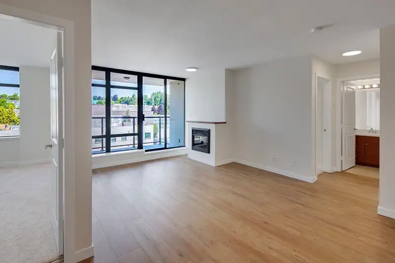 1101 610 VICTORIA STREET - photo 3 of 39