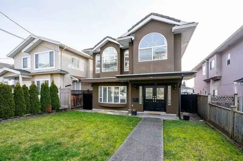 7118 11TH AVENUE - photo 1 of 40