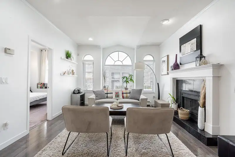 7118 11TH AVENUE - photo 3 of 40