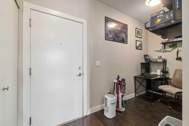 1104 963 CHARLAND AVENUE - photo 3 of 25