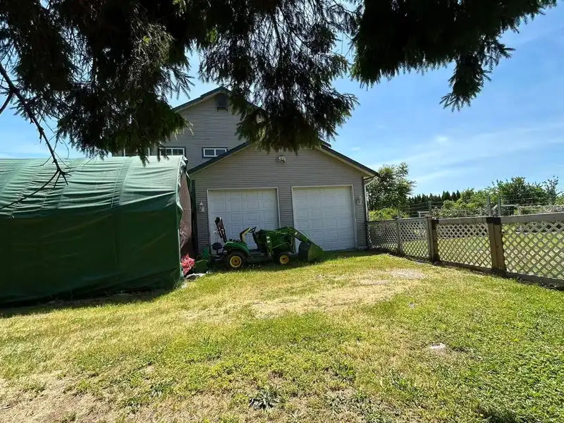5007 BOUNDARY ROAD - photo 4 of 39