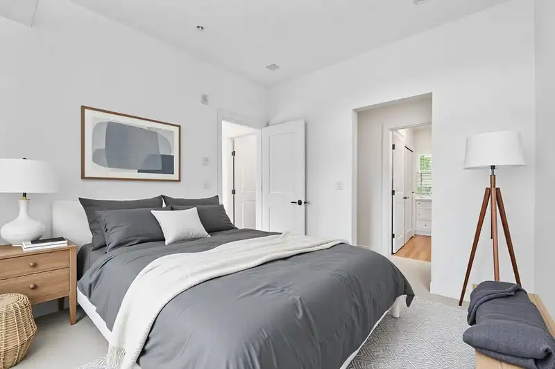 108 15858 FRASER HIGHWAY - photo 2 of 38