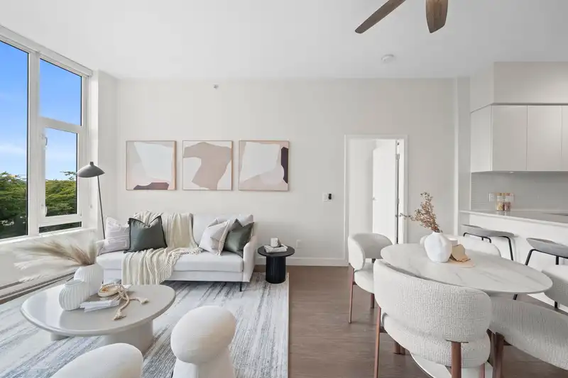609 668 COLUMBIA STREET - photo 1 of 40