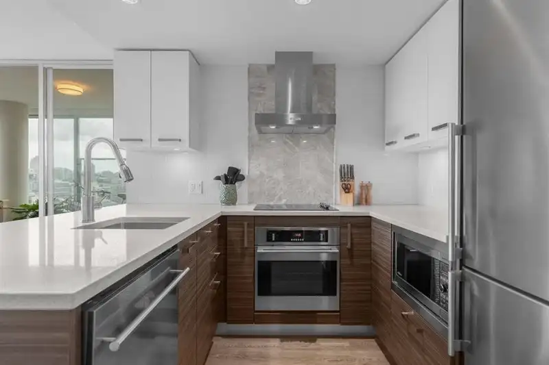 1503 1783 MANITOBA STREET - photo 2 of 26