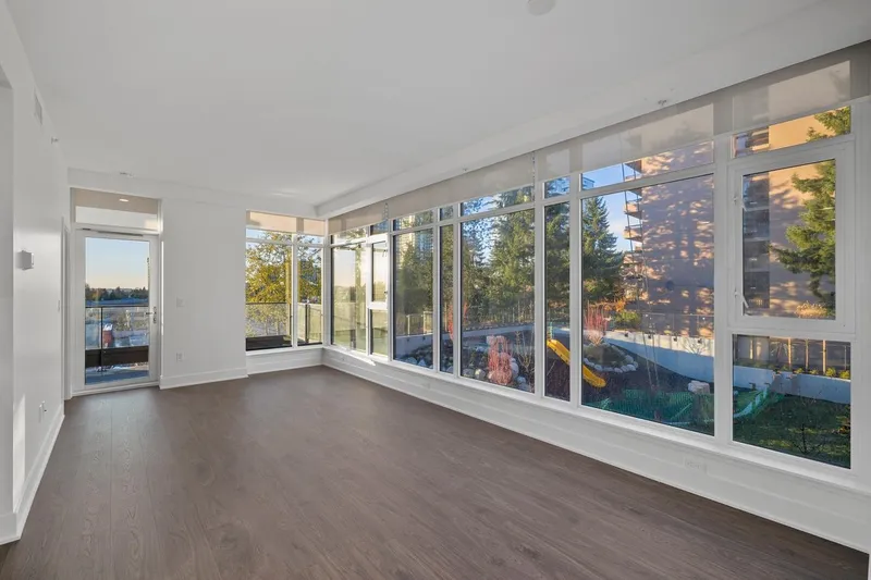 210 450 WESTVIEW STREET - photo 4 of 25