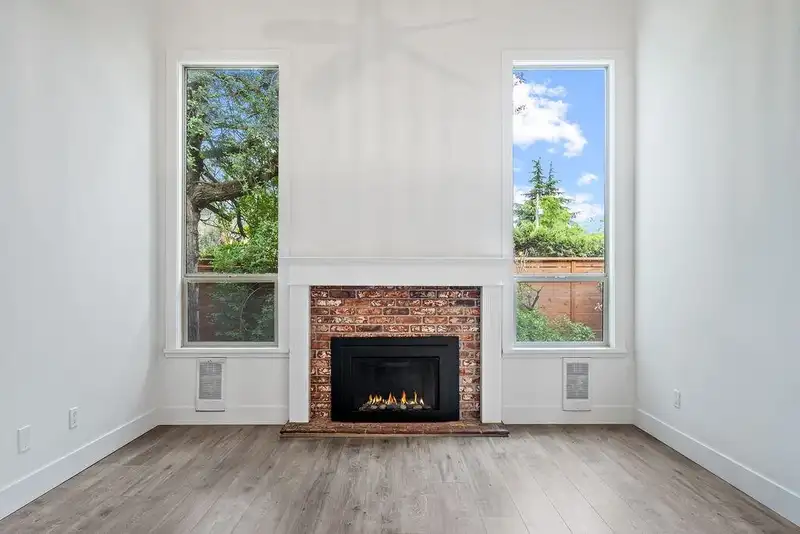 94 6880 LUCAS ROAD - photo 3 of 32