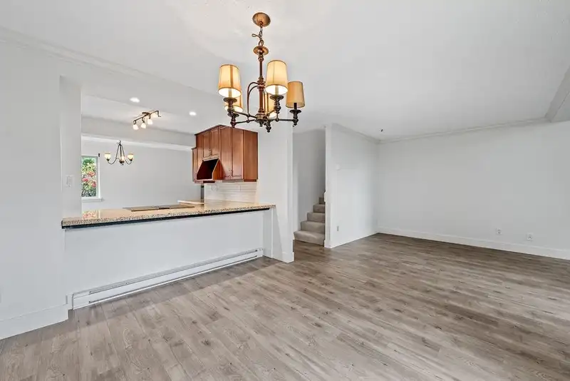 94 6880 LUCAS ROAD - photo 4 of 32