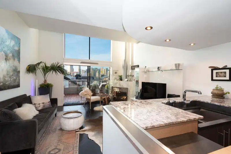 1167 W 8TH AVENUE - photo 4 of 28