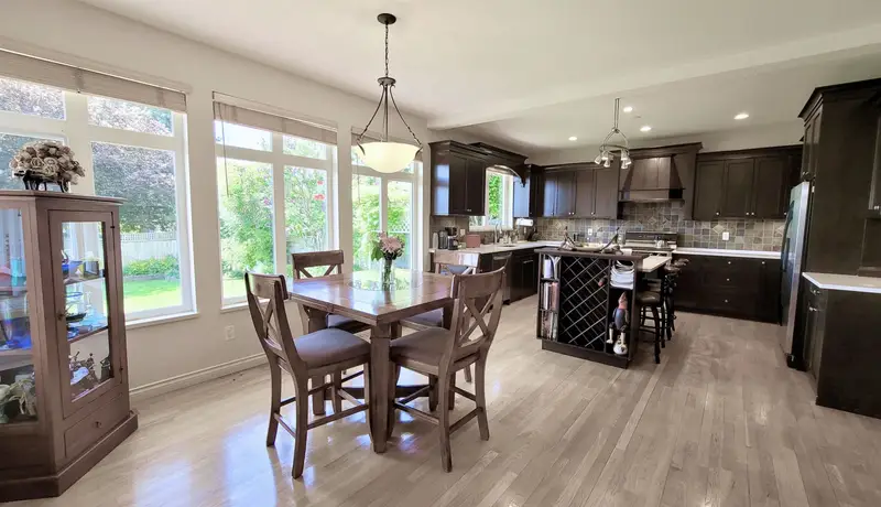 15974 BUENA VISTA AVENUE AVENUE - photo 3 of 25