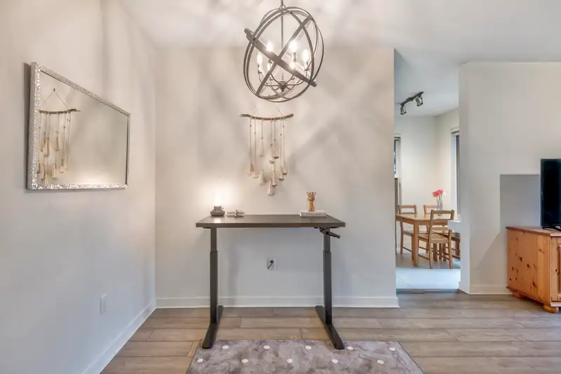 129 9399 ODLIN ROAD - photo 3 of 40