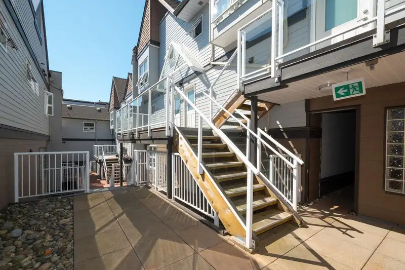 306 3787 PENDER STREET - photo 3 of 19