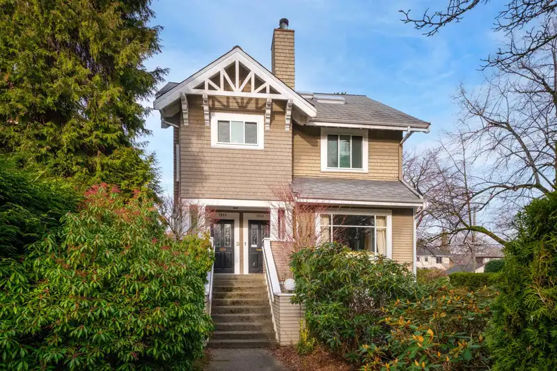 1903 W 14TH AVENUE - photo 1 of 1