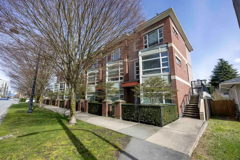 7 6600 COONEY ROAD - photo 1 of 22