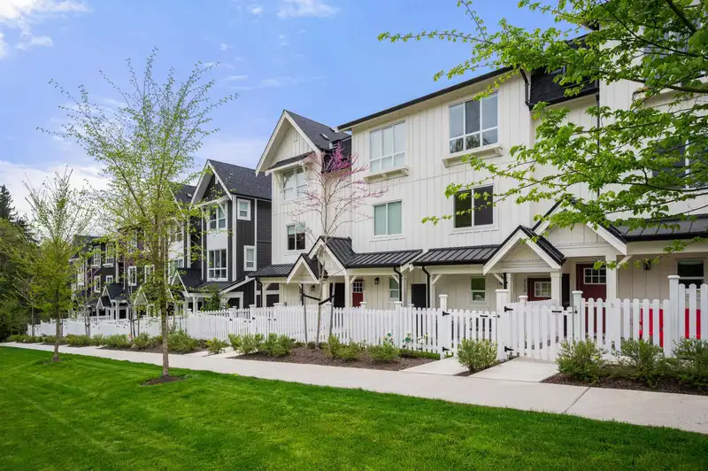 154 24951 112 STREET - photo 2 of 38