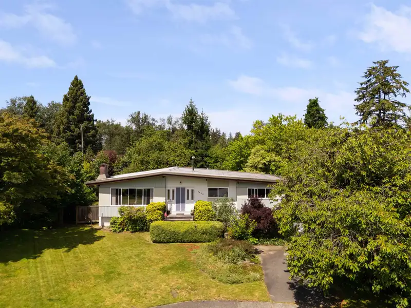 7482 KRAFT PLACE - photo 2 of 36