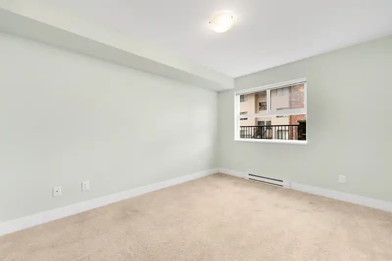 106 2565 CAMPBELL AVENUE - photo 4 of 37