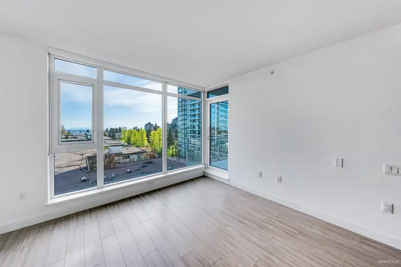602 6398 SILVER AVENUE - photo 3 of 28