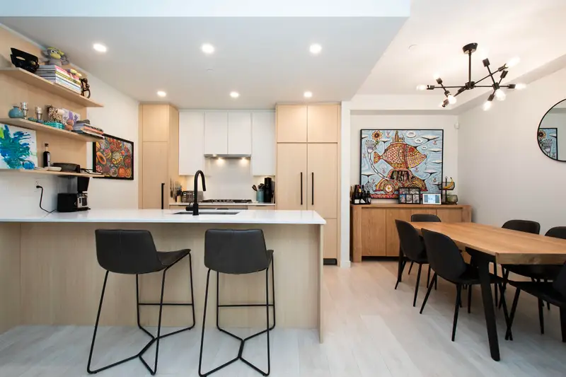 118 2045 HERITAGE PARK LANE - photo 1 of 25