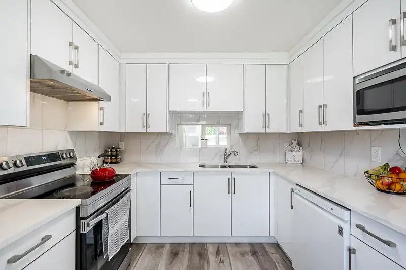 24 26970 32 AVENUE - photo 4 of 30