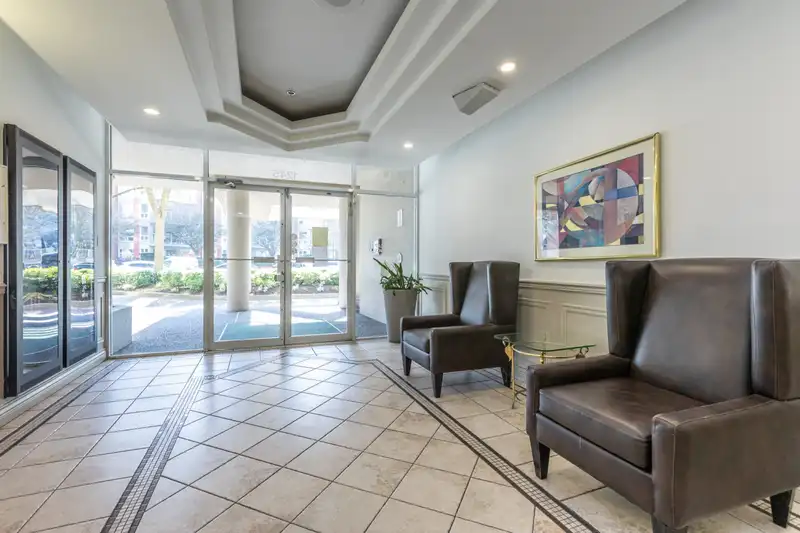 805 1245 QUAYSIDE DRIVE - photo 3 of 40