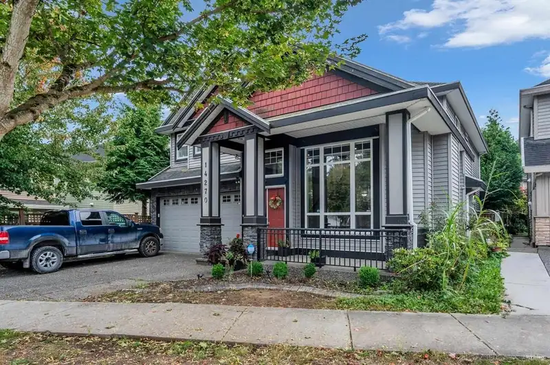 14270 65 AVENUE - photo 4 of 37