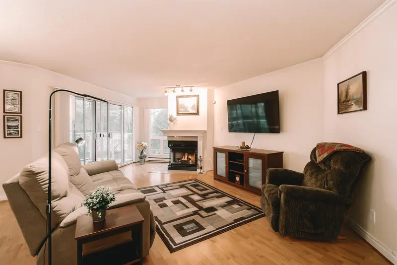 301 1230 QUAYSIDE DRIVE - photo 2 of 25