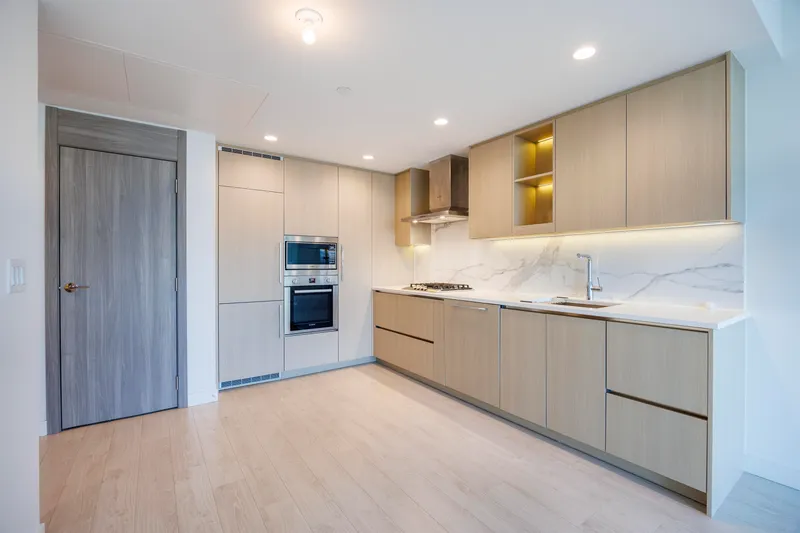 2306 4880 LOUGHEED HIGHWAY - photo 2 of 25