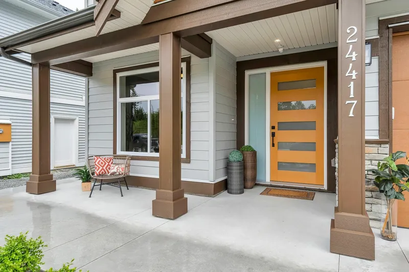 24417 JENEWEIN DRIVE - photo 2 of 25