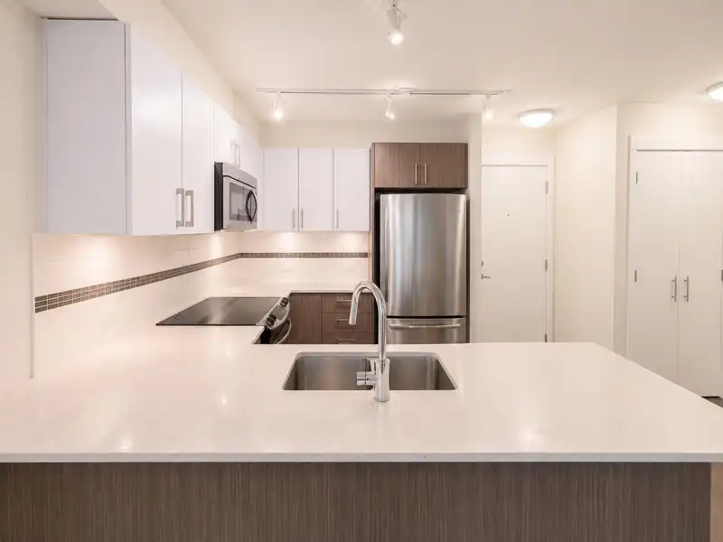 308 8733 160 STREET - photo 3 of 13