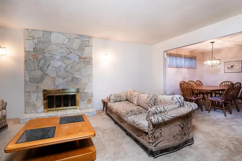 8780 ASHBY PLACE - photo 4 of 24
