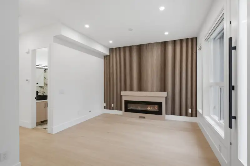 2 12863 MARINE DRIVE - photo 4 of 36