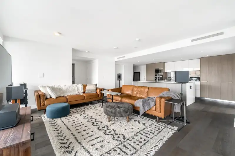 1504 1111 RICHARDS STREET - photo 3 of 34