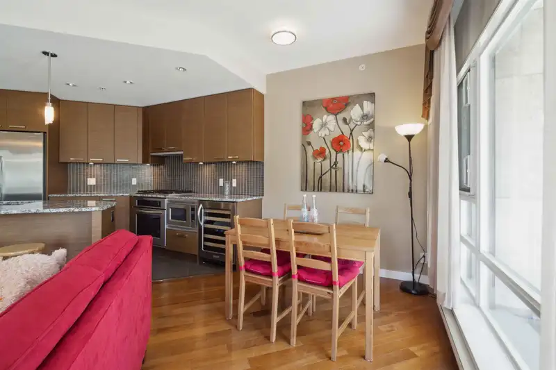 205 6188 WILSON AVENUE - photo 2 of 20