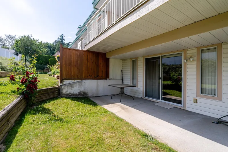 9 3115 TRAFALGAR STREET - photo 3 of 25