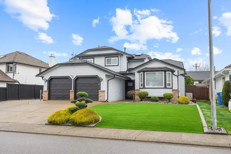 3470 CHASE STREET - photo 3 of 25