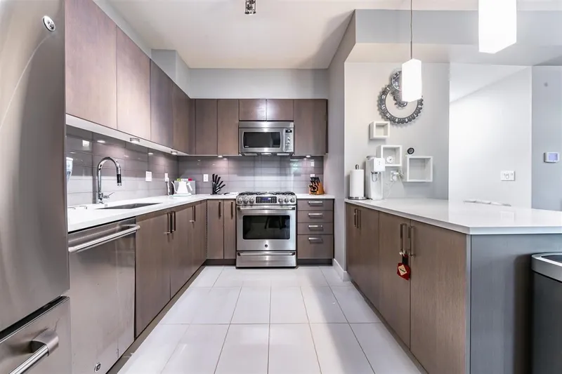 37 10133 RIVER DRIVE - photo 2 of 25