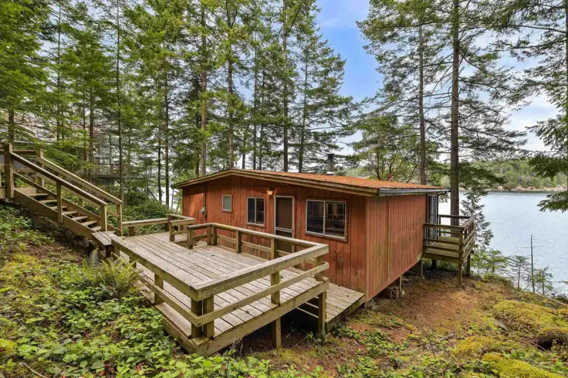 707 WILKS ROAD - photo 1 of 34