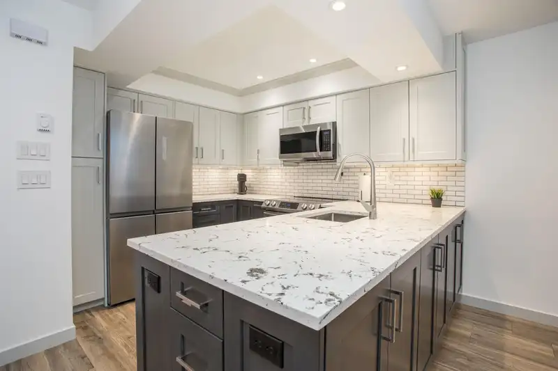 116 100 LAVAL STREET - photo 1 of 31
