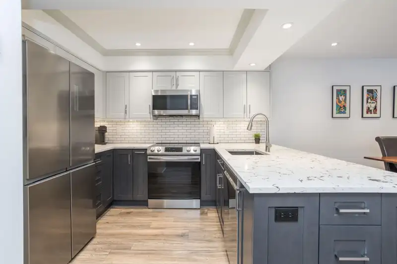116 100 LAVAL STREET - photo 3 of 31