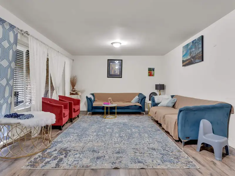 2910 2912 BABICH STREET - photo 4 of 35