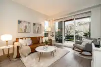 210 3399 NOEL DRIVE - thumbnail 4