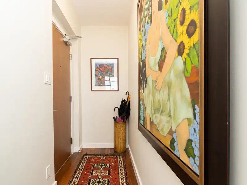 2704 280 ROSS DRIVE - photo 4 of 40