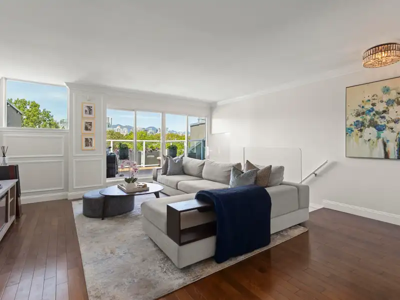 2218 SPRUCE STREET - photo 2 of 38