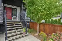 33367 5TH AVENUE - thumbnail 2