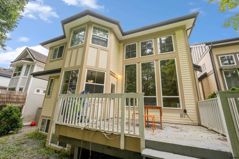 3305 CHARTWELL GRN - photo 4 of 25