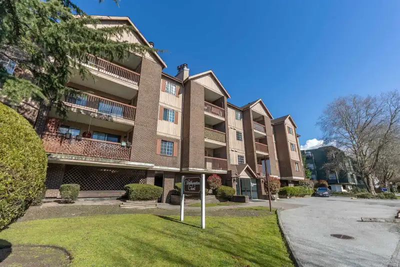 204 8511 WESTMINSTER HIGHWAY - photo 1 of 26