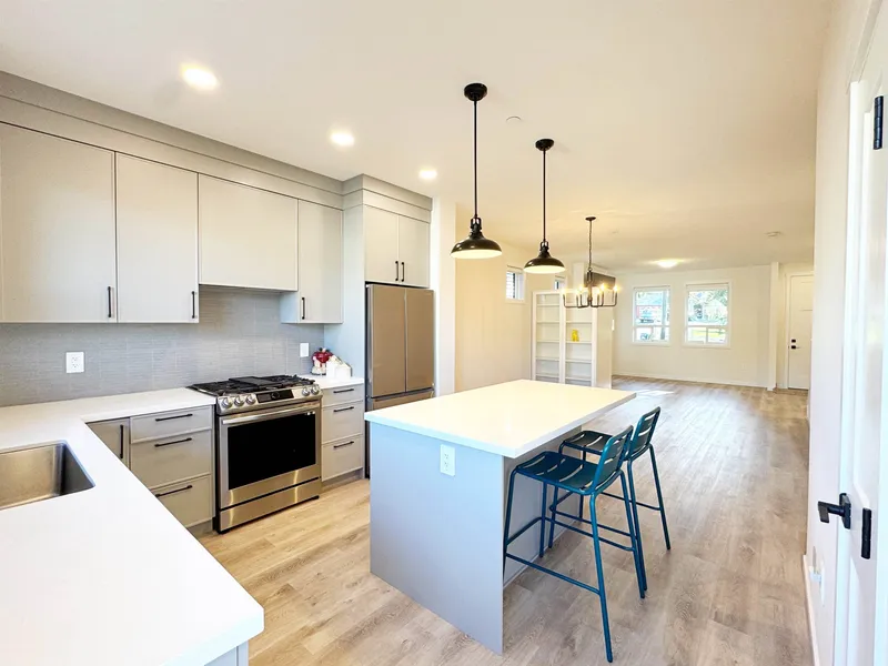 25065 112 AVENUE - photo 3 of 25