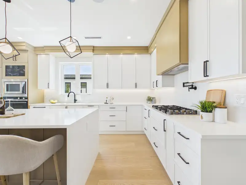 217 E EIGHTH AVENUE - photo 4 of 27